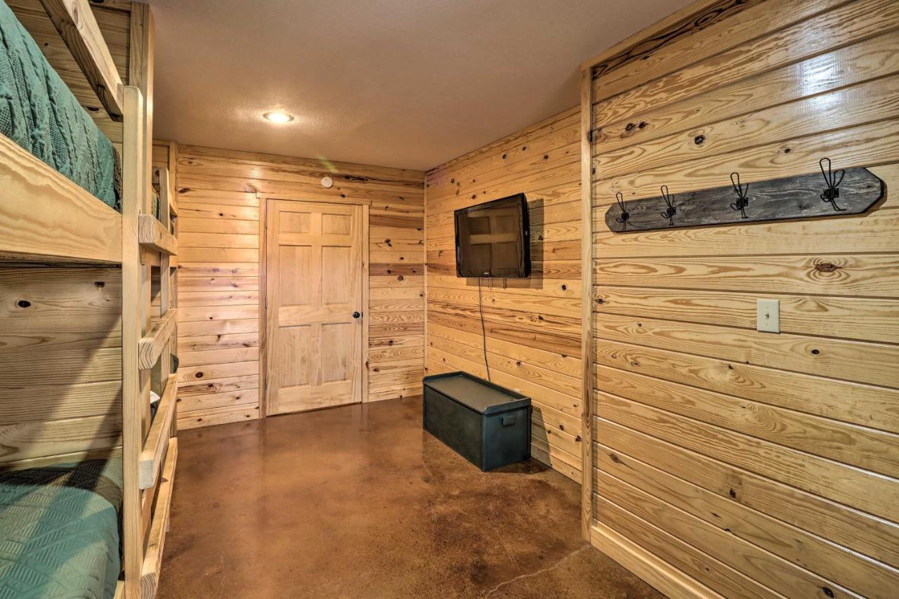 Villa Piney Bluff Retreat With Mountain Views! Esterno foto