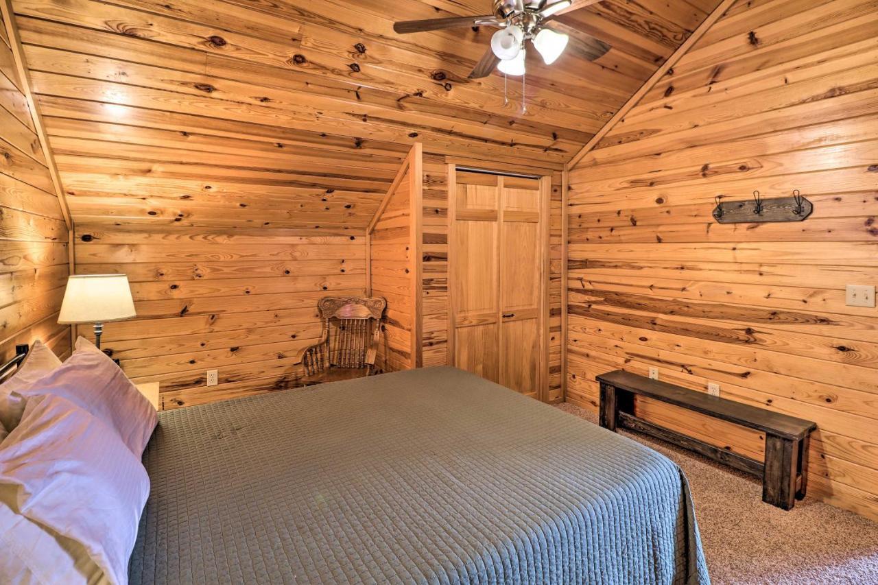 Villa Piney Bluff Retreat With Mountain Views! Esterno foto