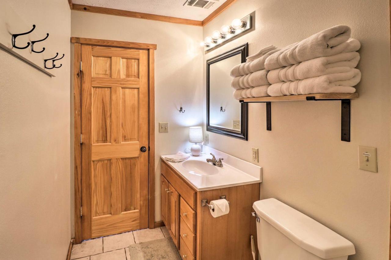 Villa Piney Bluff Retreat With Mountain Views! Esterno foto